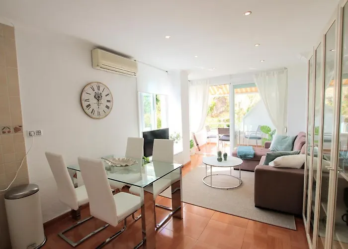 Tess Crespo Apartamento *